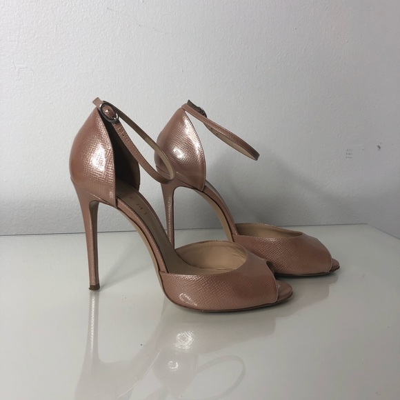 M. Gemi Shoes - M. Gemi blush patent leather heels - size 37